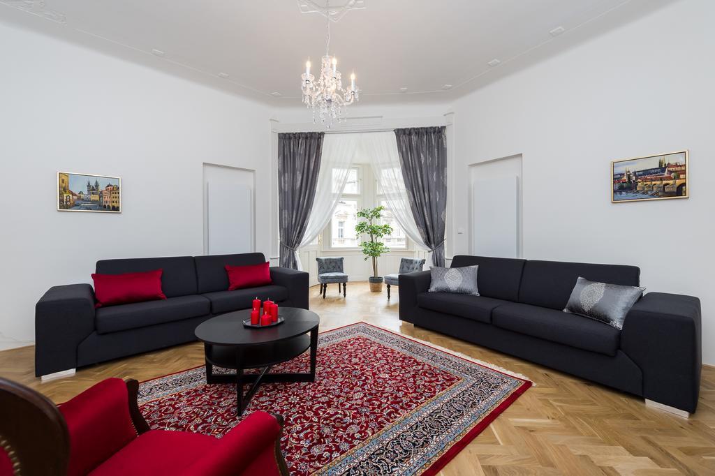 Love To Live Apartments Prague Exterior photo