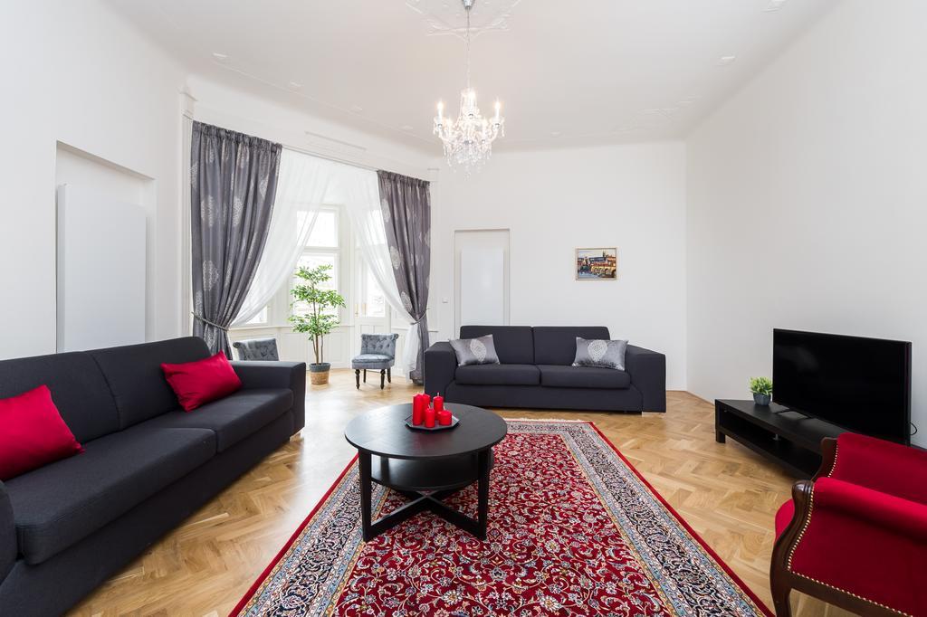 Love To Live Apartments Prague Exterior photo